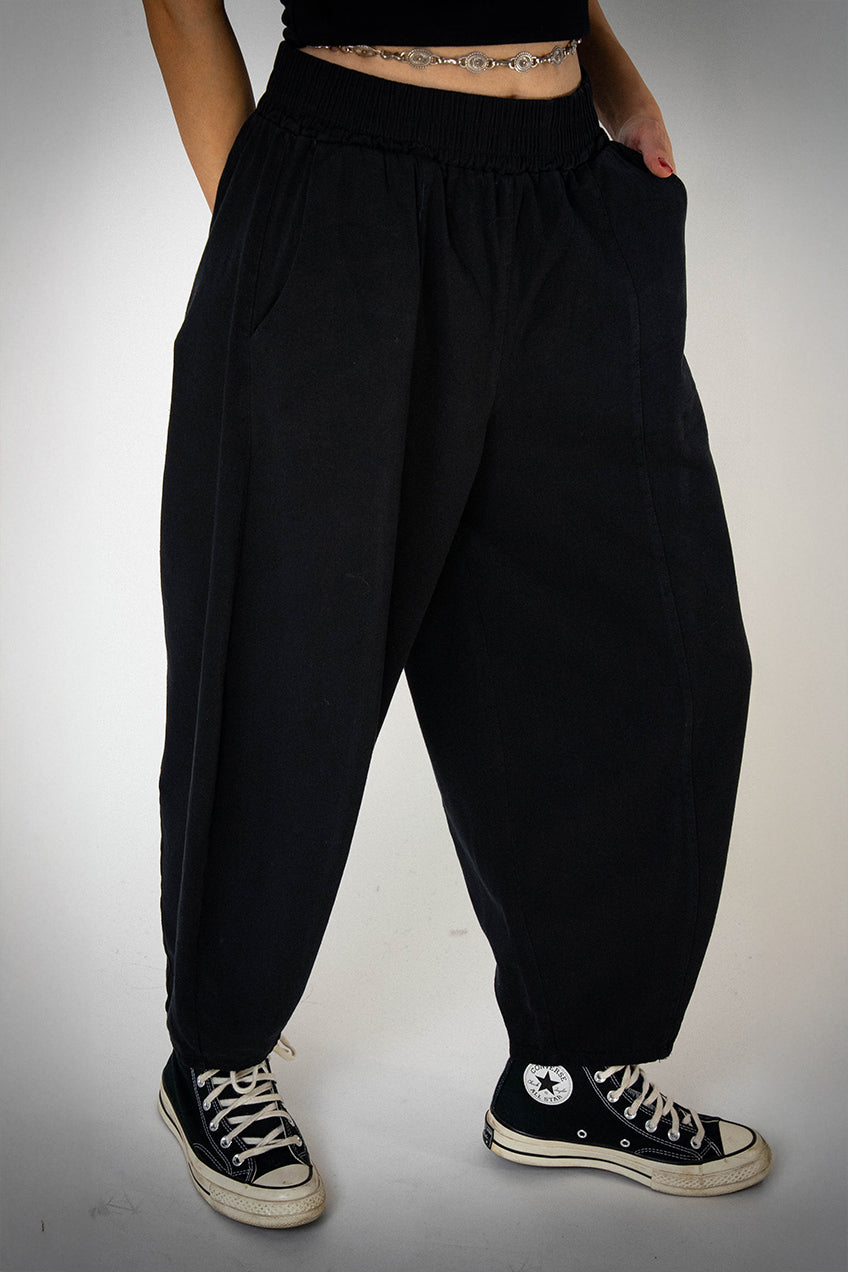 Bol Paça Siyah Gabardin Şalvar